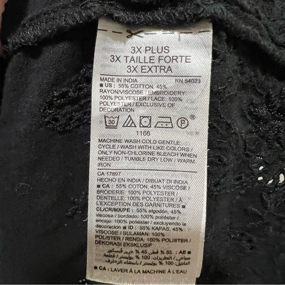 Old Navy Black Lace Trim Poet Blouse 3X Whimsigoth Dark Romantic Peasant - Picture 6 of 9